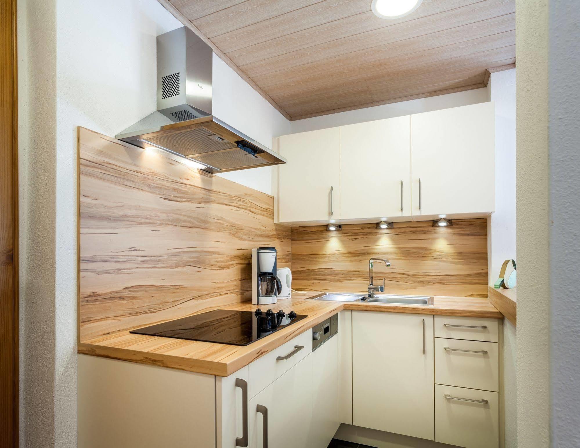 Haus Windegg Hotel Тукс Екстериор снимка
