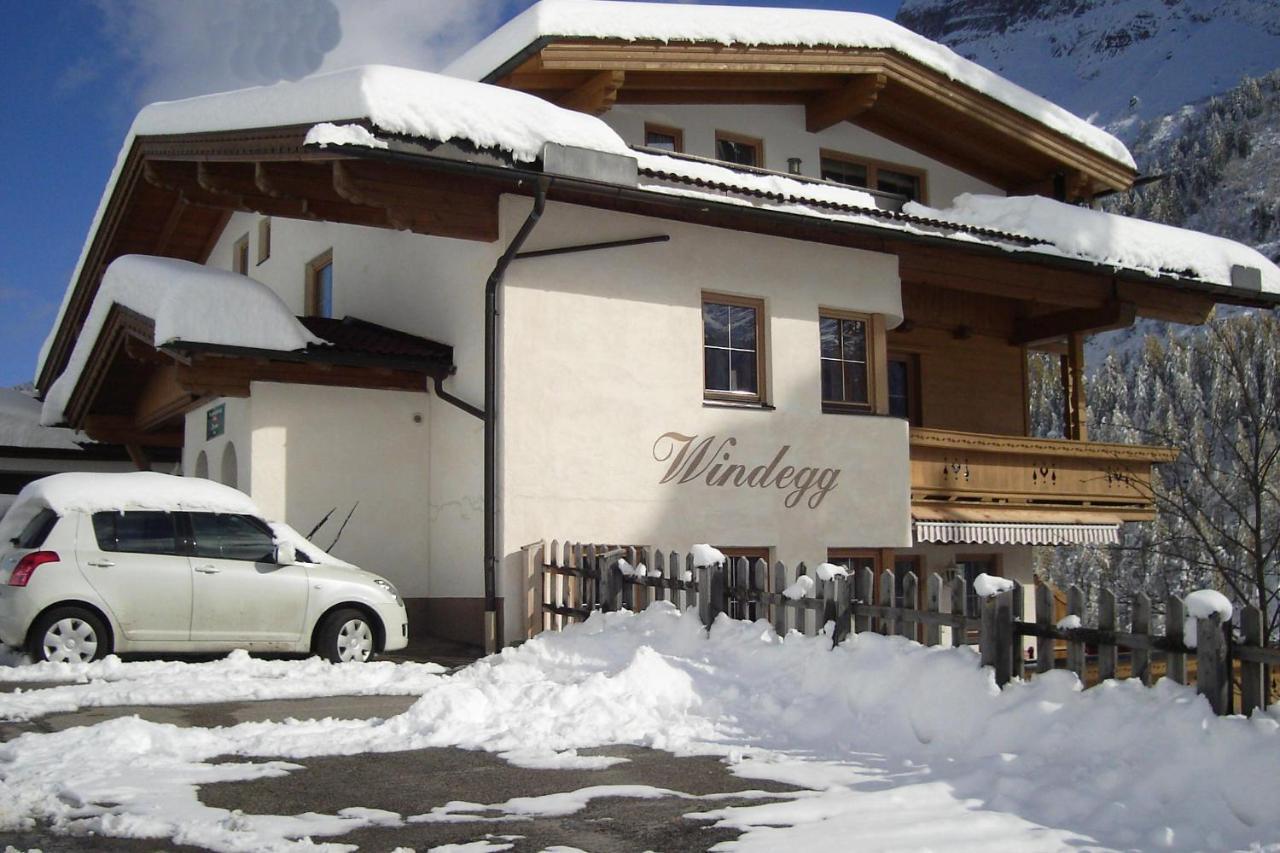 Haus Windegg Hotel Тукс Екстериор снимка